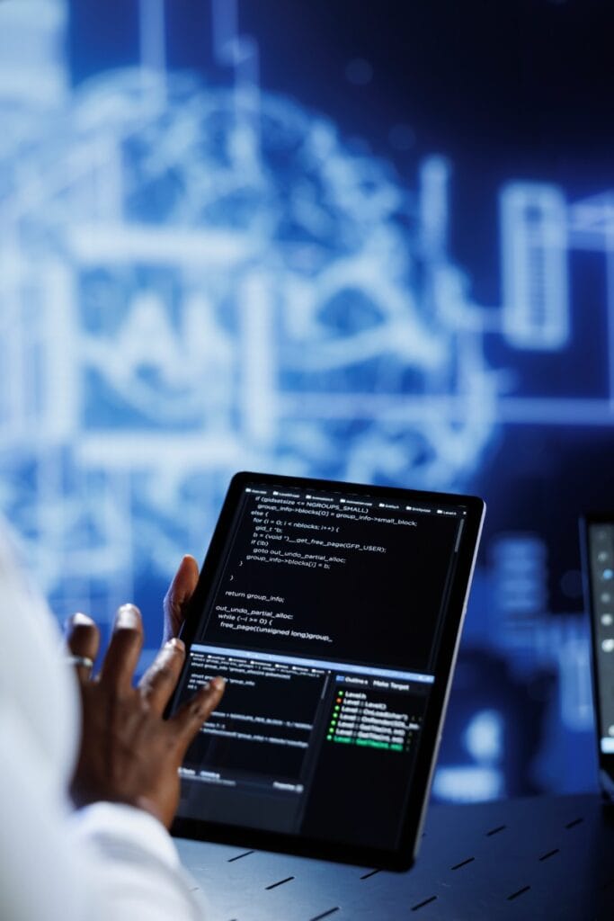 expert-en-informatique-qui-met-a-jour-les-systemes-d-intelligence-artificielle (1)